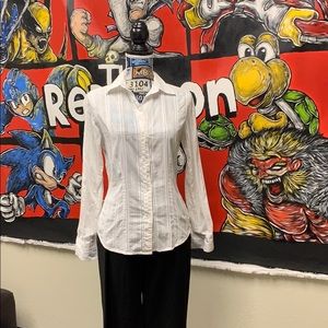 The Limited white button up, size M 🖤